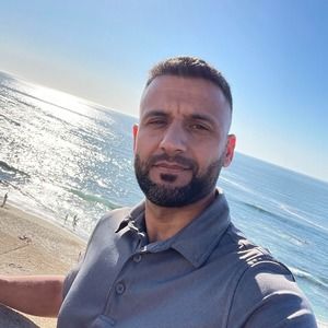 Meet your Posher, Hasan